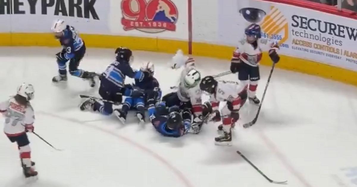 Youth Hockey Intermission Brawl-