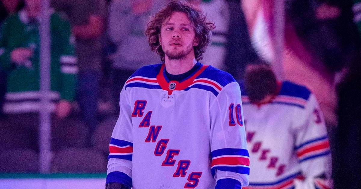 Artemi Panarin-Jerome Miron-USA TODAY Sports