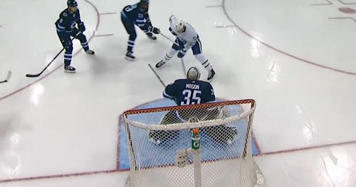 Patrick Marleau scores his first as a Leaf, and it's a beauty.