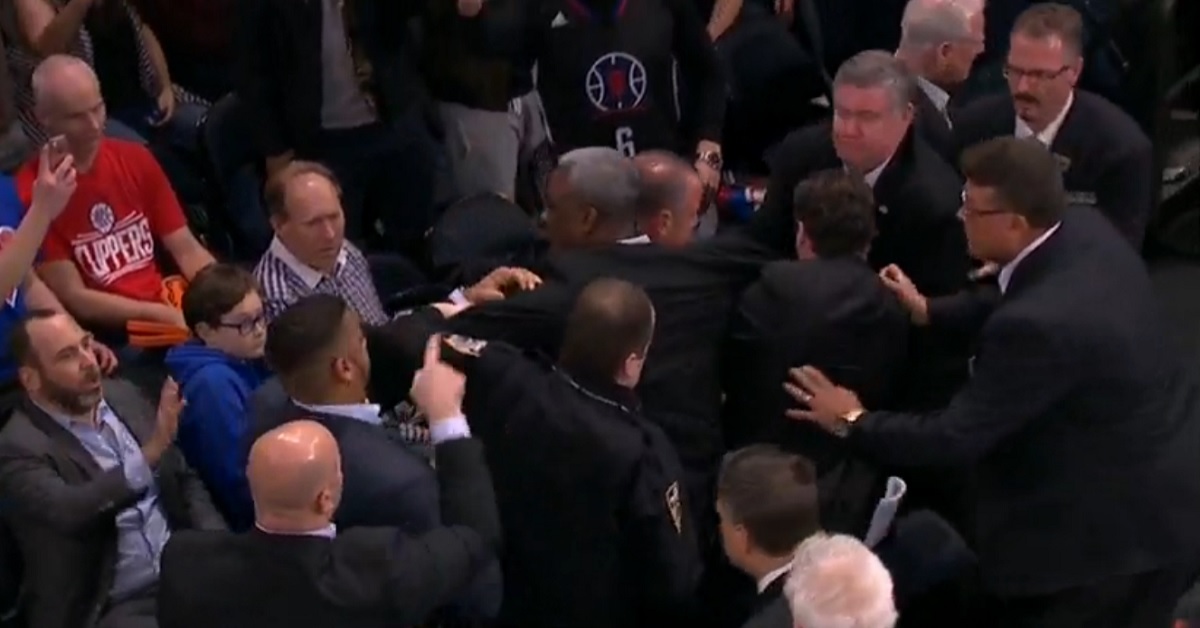 Breaking: NBA legend arrested after getting into a fight with NBA owner during the game!