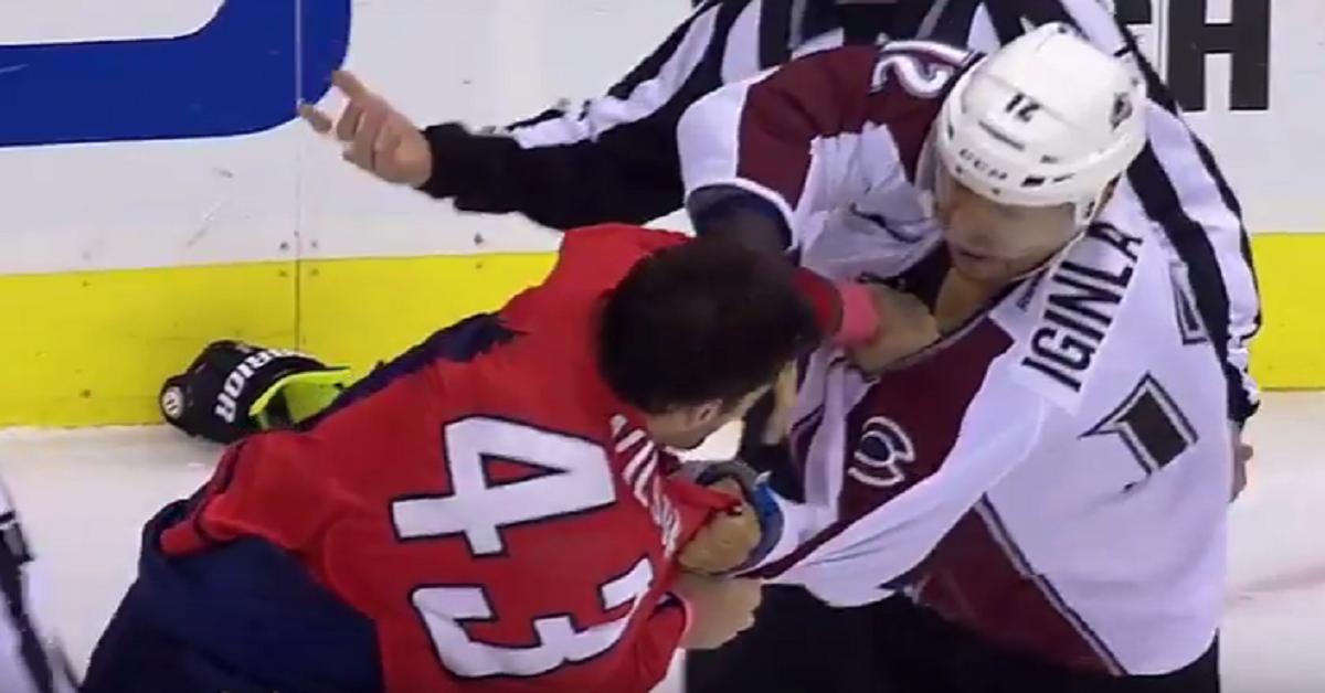 Watch: Jarome Iginla drops the gloves against Tom Wilson