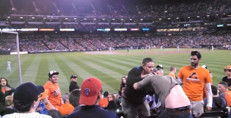 (VIDEO): Fan goes “old time hockey” during fight in the stands!