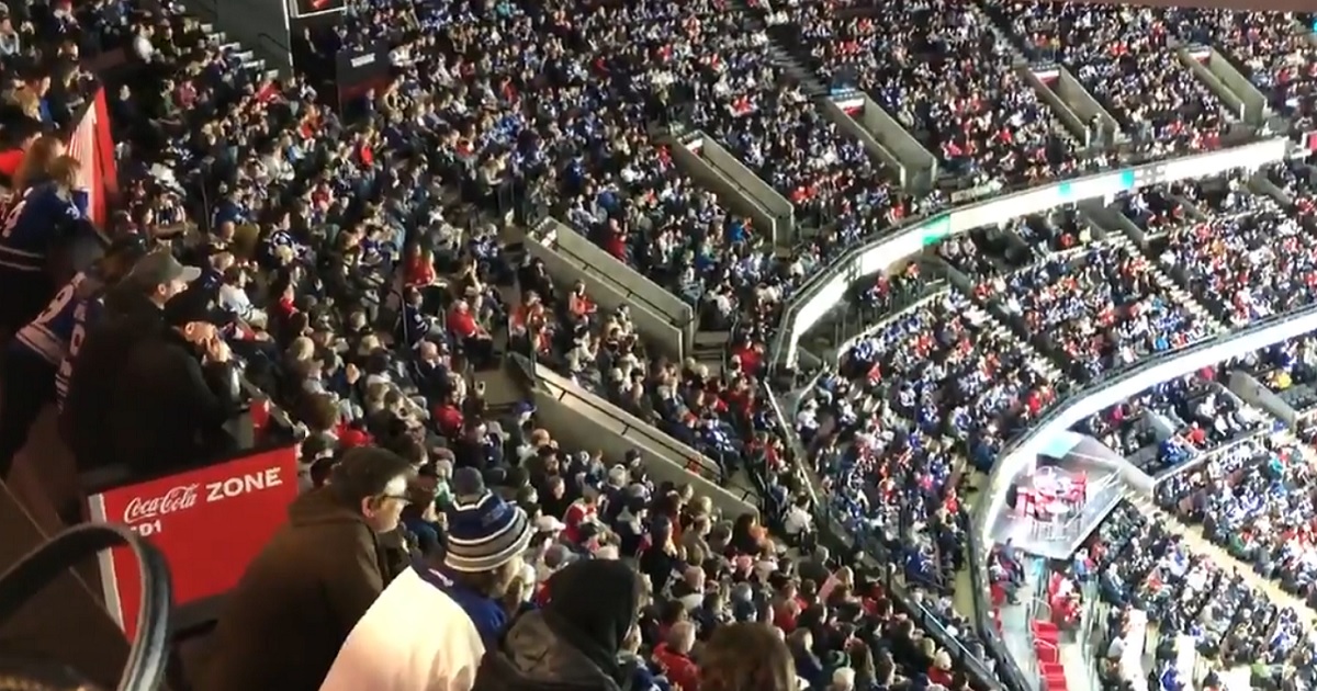 Leaf fans start chant to mock the Sens.... but the Sens fans join in!