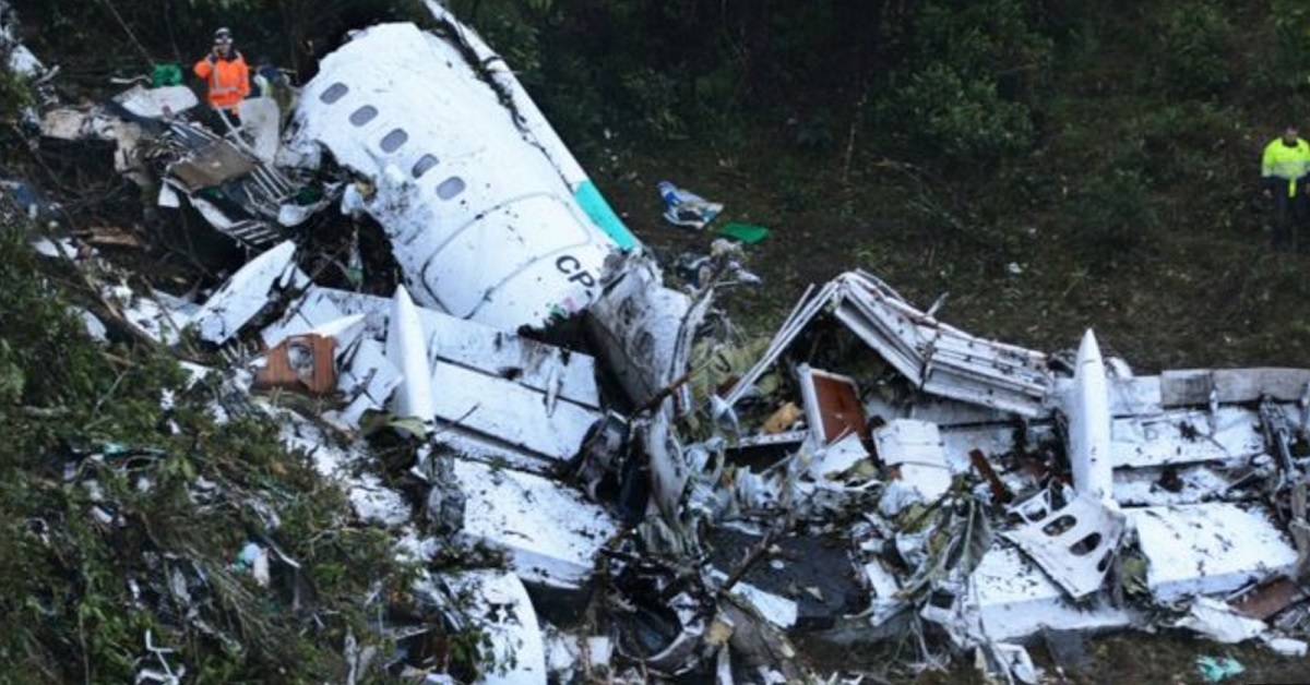 Tragedy from across the sports world  this morning as plane crash claims 75 lives.