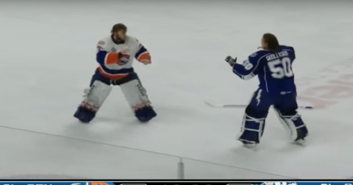 Must See: Goalie fights? Goalie fights!