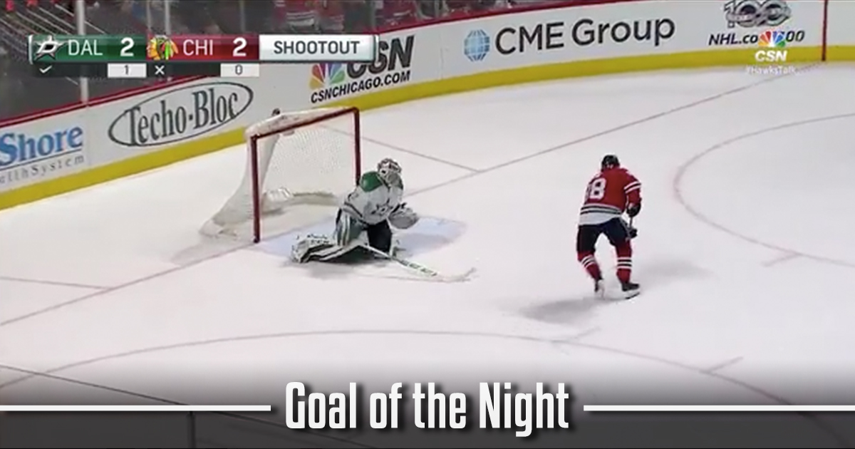 MUST  SEE: Goal of the Night - Patrick Kane incredible dekes.