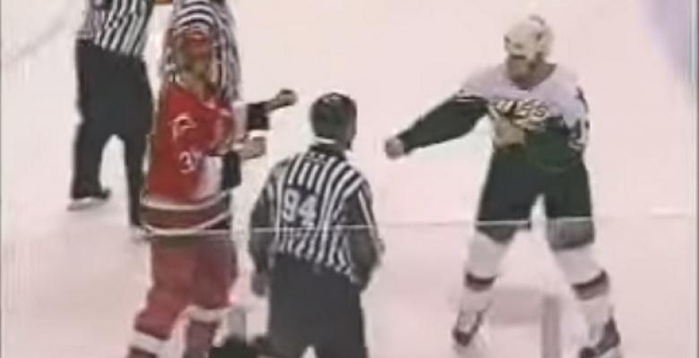 Fight: One punch knock out puts an end to this one quick!