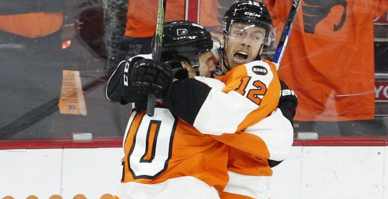 Flyers need less than one minute to score in their first home game of the playoffs.