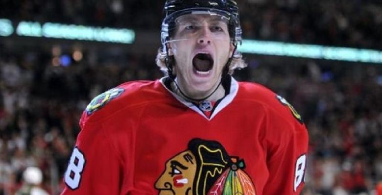 Video: Patrick Kane shows off just how strong his collar bone is.