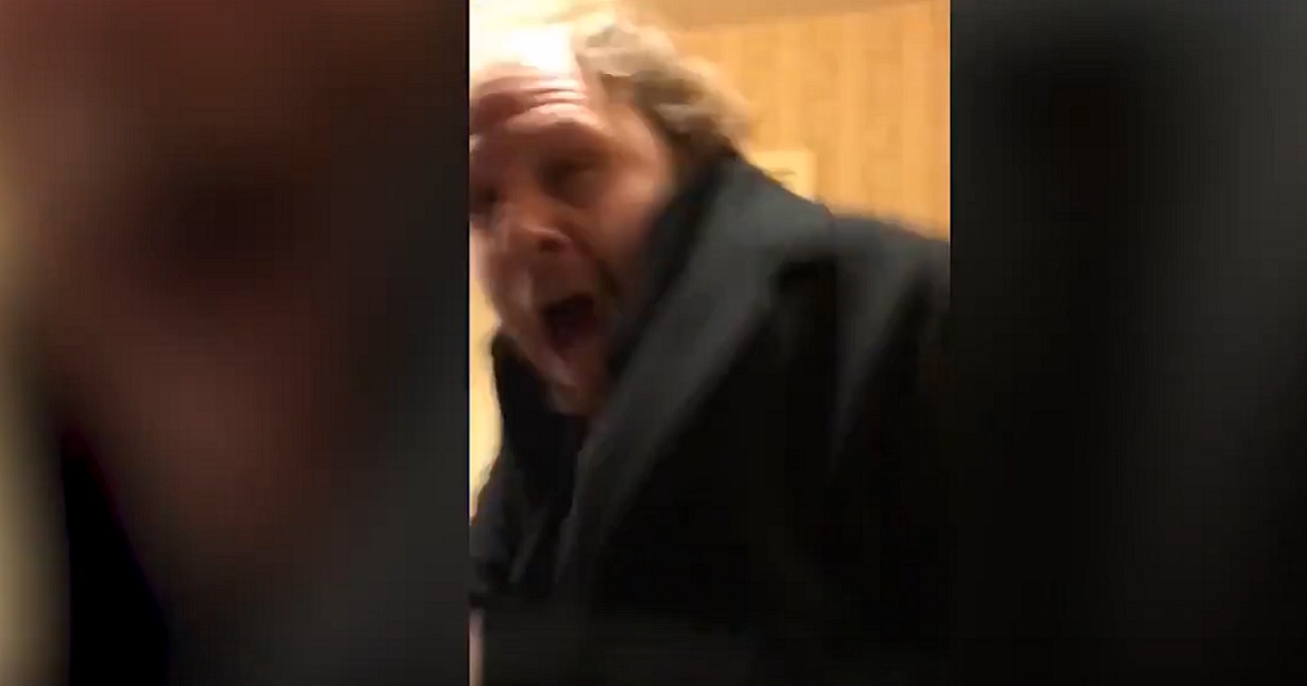 Phil Kessel gets scared to death in hilarious Halloween prank.