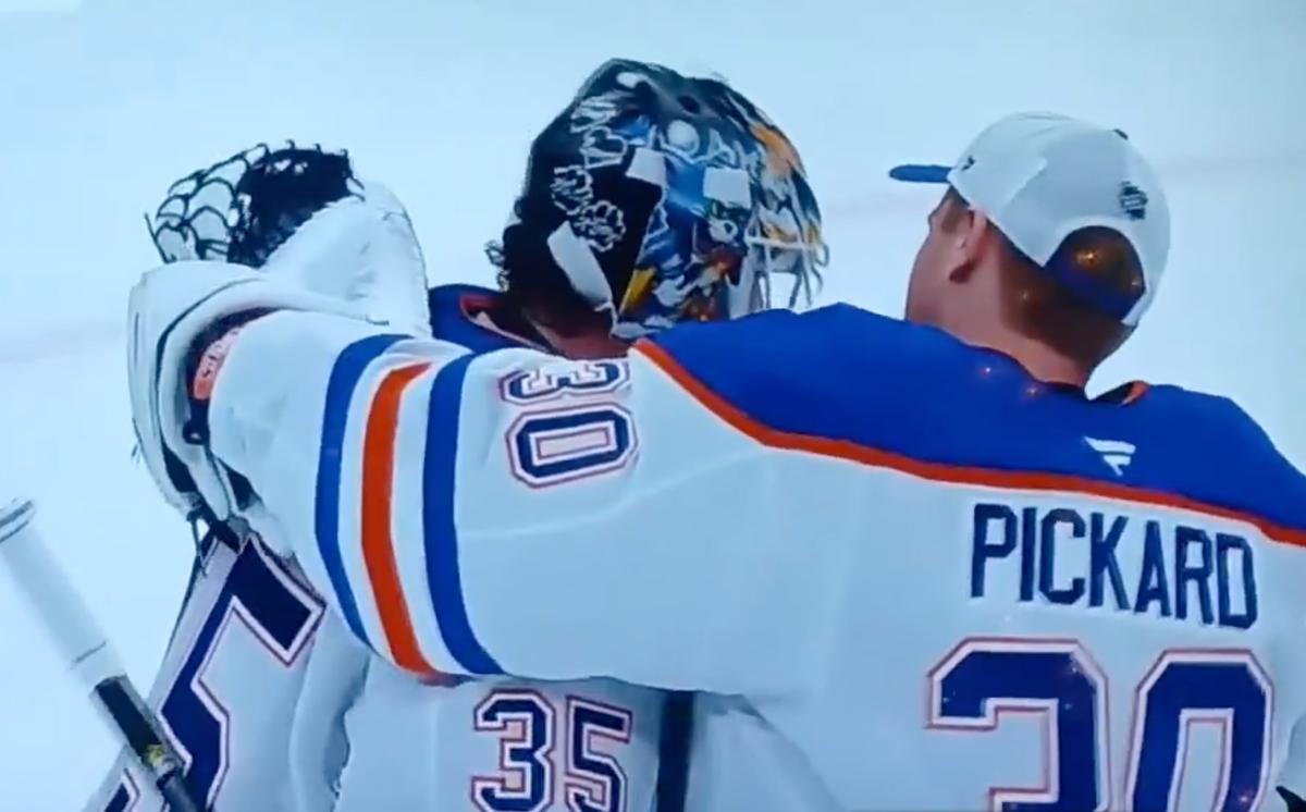 Tristan Jarry and Calvin Pickard