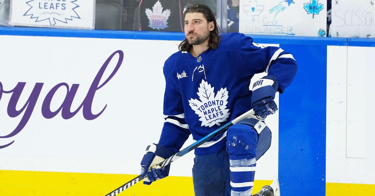 Chris Tanev-Nick Turchiaro-Imagn Images