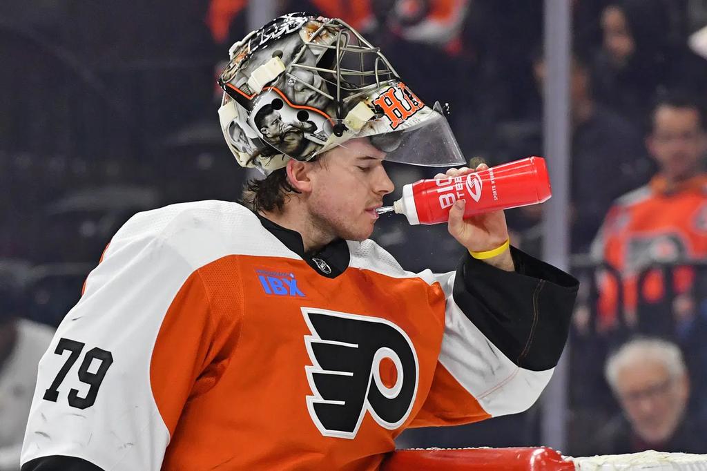 Carter Hart